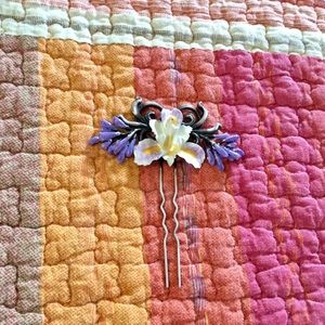 Glazed metal orchid hairpin